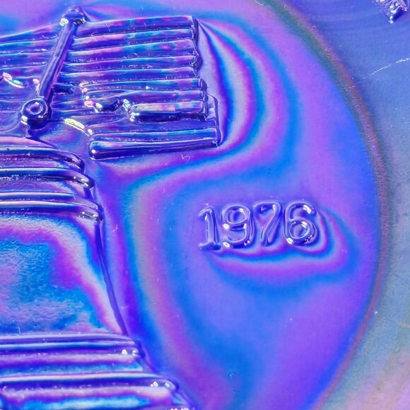 Joe St. Clair 1776 1976 Cobalt Blue Carnival Glass Bicentennial Plate - Picture 10 of 11